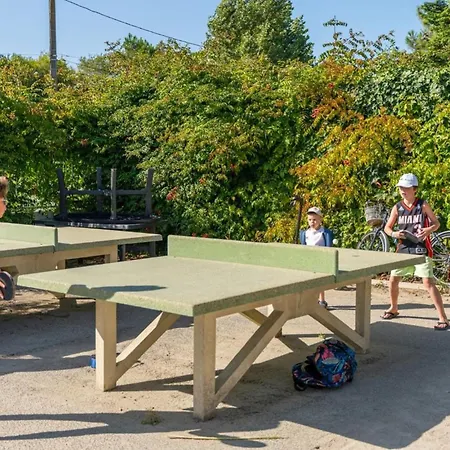 Kamp alanı Mobil Avec Terrasse A Saint-jean-de-monts - Api-1-52-1176 *