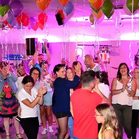 Mobil Avec Terrasse A Saint-jean-de-monts - Api-1-52-1176 Kamp alanı *