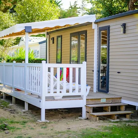 Mobil Avec Terrasse A Saint-jean-de-monts - Api-1-52-1176 Kemping Saint-Jean-de-Monts